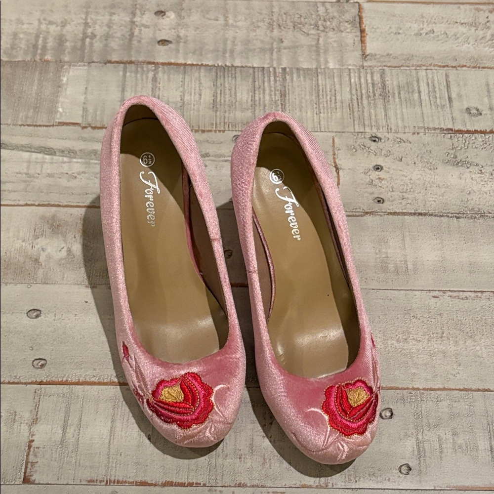 Forever Riley Pink Velvet Heels with Rose Embroidery